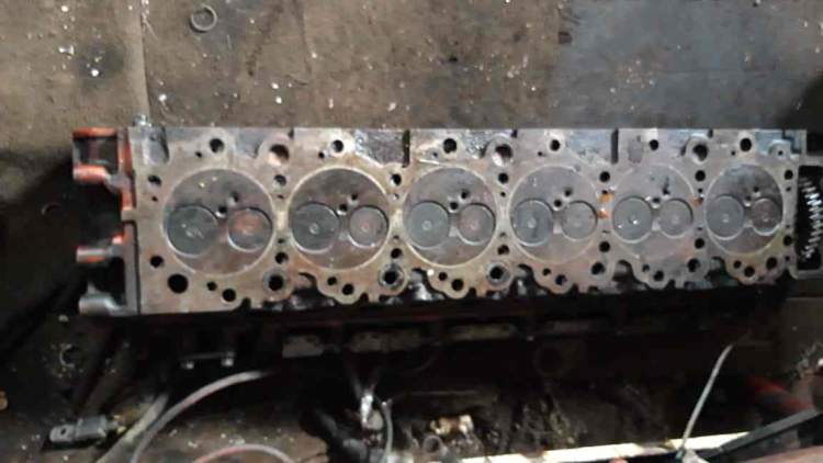 головка блока на 6HE1 ISUZU FORWARD (Исузу Форвард)